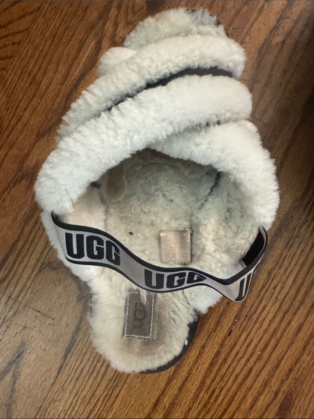 UGG White Shearling Crisscross Slide Sandal - Picture 4 of 10